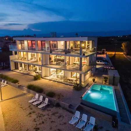 Jamc Dream Direkt Am Mit Beheiztem Pool Privlaka (Zadar)